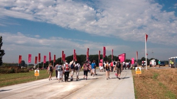 Crowds gather at Hadleigh Farm for the Olympic mountain biking