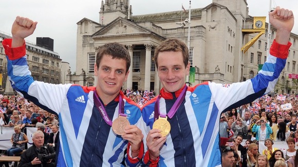 Jonathan (left) and Alistair Brownlee