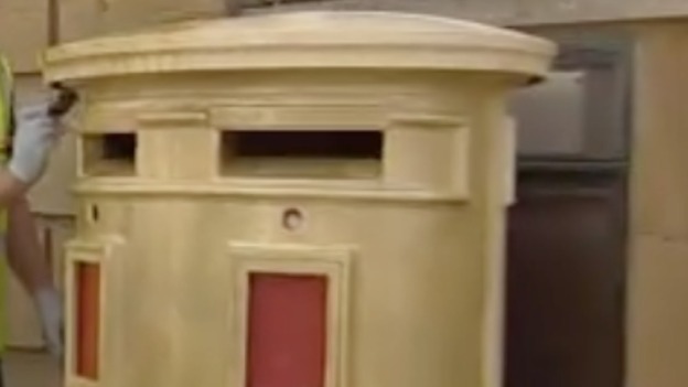 Gold post box