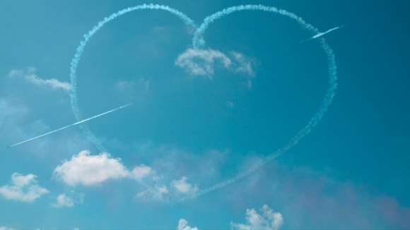 A heart in the sky from the Red Arrows