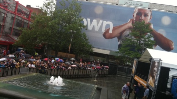 Crowds gather for Jess Ennis homecoming