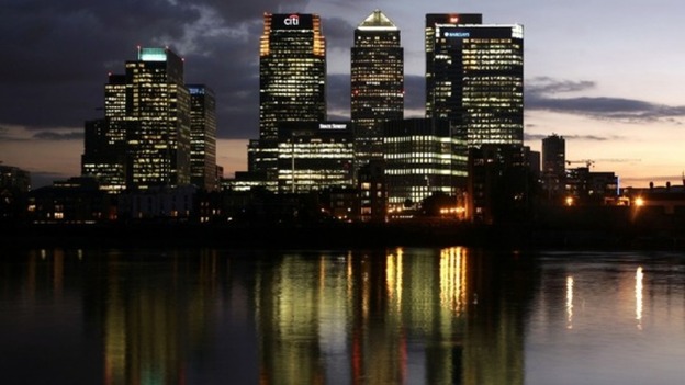 Canary Wharf at night