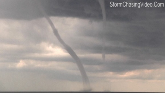 Waterspouts caught on camera at Lake Michigan