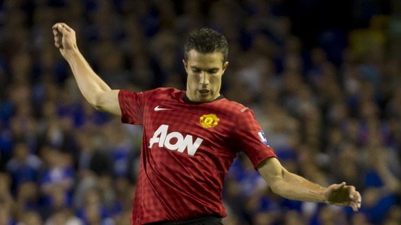 Robin van Persie endured a debut defeat for Manchester United against Everton.