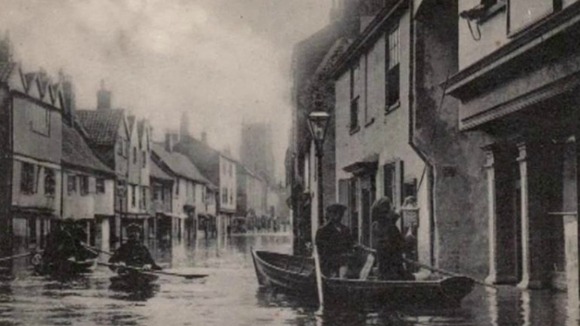 A postcard of the flooding in Norwich