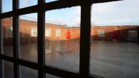 Liverpool Prison Most Overcrowded In England And Wales Granada Itv News 