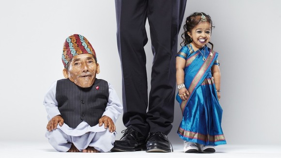 Chandra Bahadur Dangi (left) and Jyoti Amge (right).