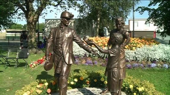The new statue will remind people of Washington's rich mining past.