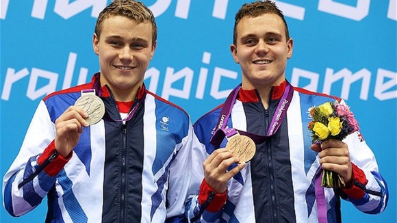 Ollie & Sam Hynd