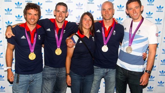 Tim Baillie, Etienne Stott, Richard Hounslow and David Florence with Lizzie Neave