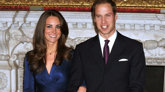 The Duchess of Cambridge wore an Issa dress for her official engagement photo