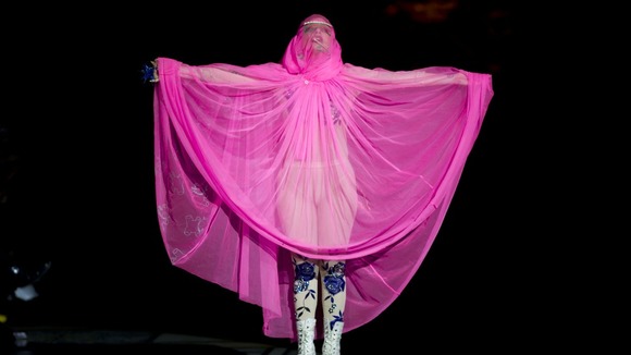 Lady Gaga London Fashion Week Philip Treacy 