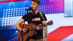 Norfolk singer Sam Kelly