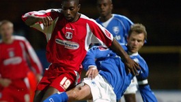 Ibhere: Dunne makes first signing