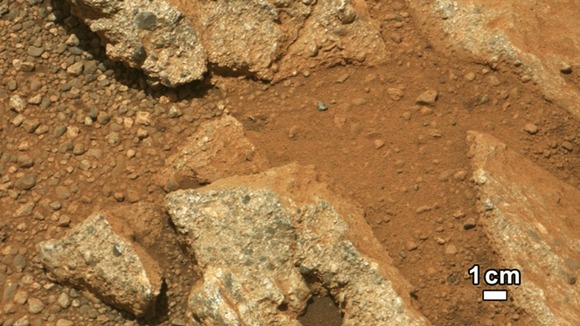 A rock outcrop called Link which consists of rounded gravel fragments up to a couple inches in size.