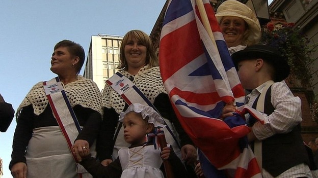 Families dressed up for the occasion.